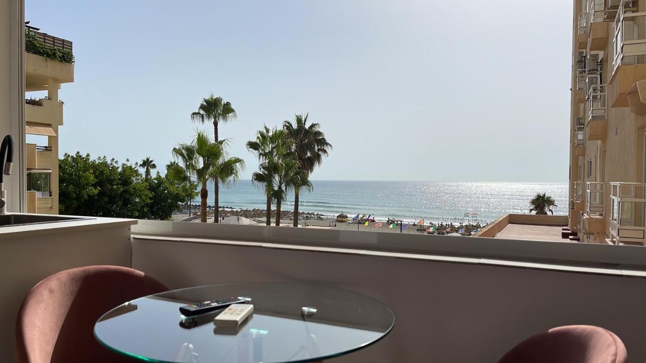 Torremolinos,Estudio Junto Al Mar En La Carihuela Ngoại thất bức ảnh